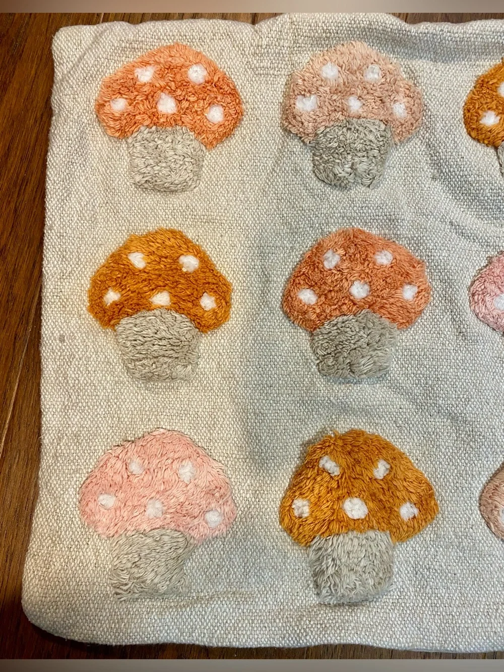 Style Happy Tufted Mushroom Pillow Cover 18x18